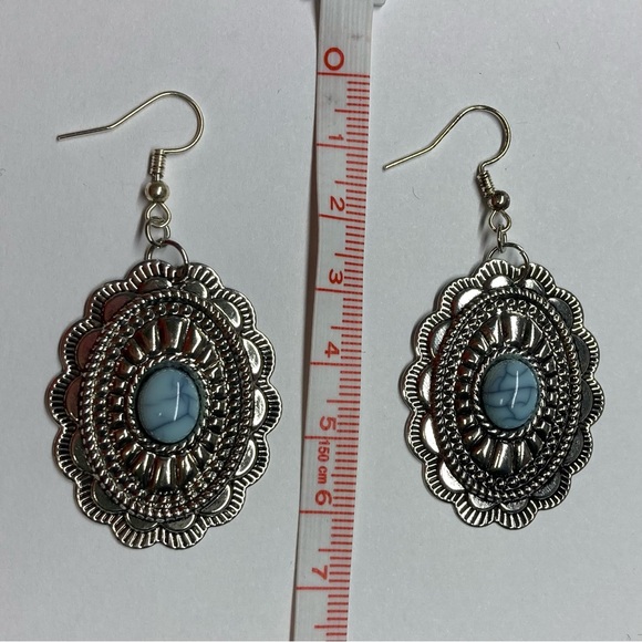 Handmade western style large Silver and Blue Oval Earrings feminine - Picture 1 of 2